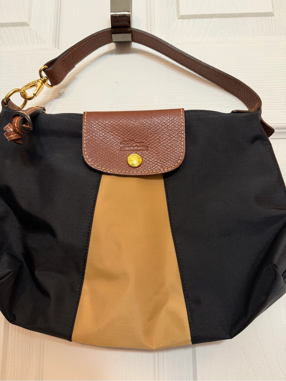 Longchamp Shoulder Bag - Picture 4 of 9